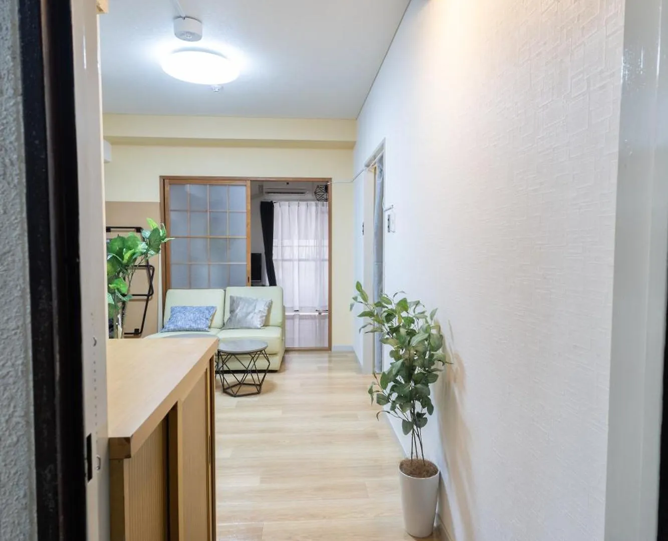 Ln09 三宮中心! 7名まで宿泊可能! 交通至便! Sannomiya Base 4 ドンキホーテ付近 Kobe Apartment